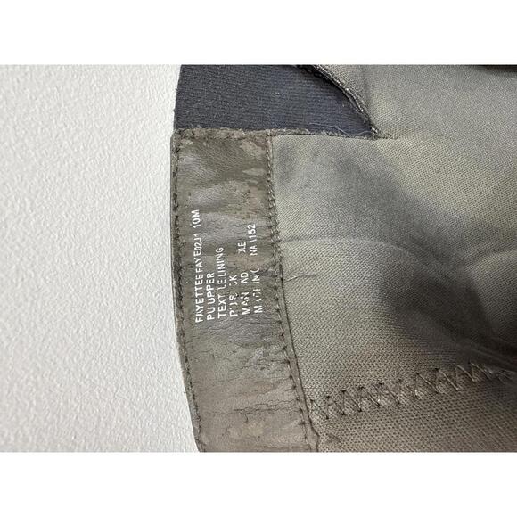 Gray Knee-High PU Leather Boots with Side Zipper - Picture 3 of 8